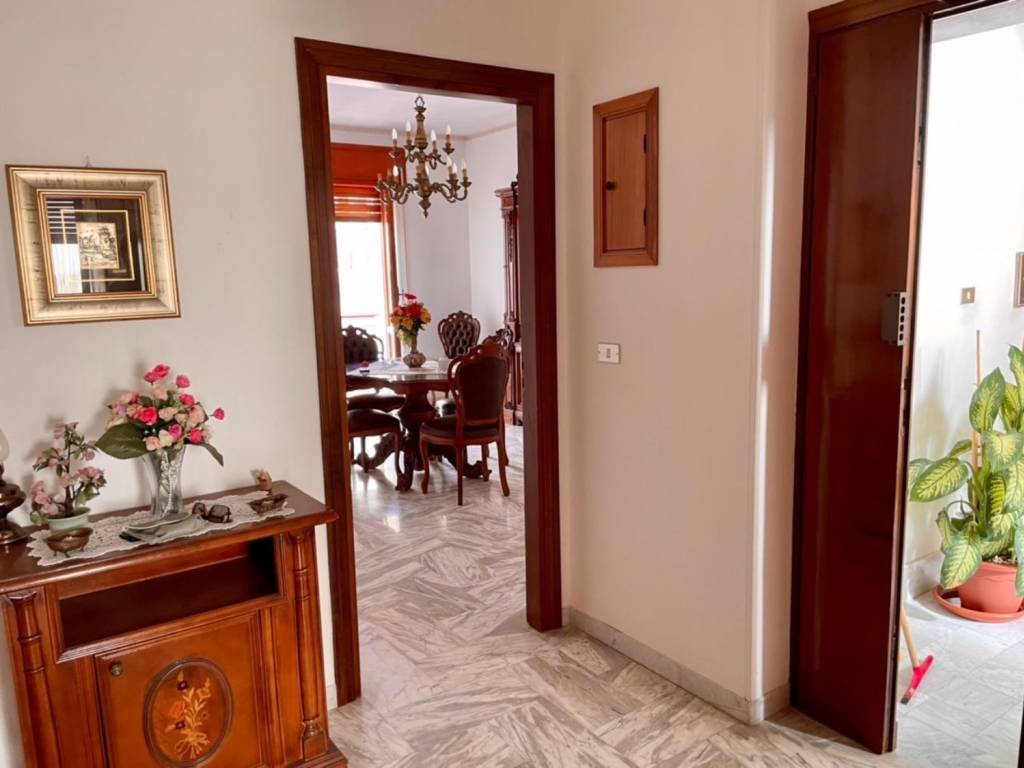 Appartamento a Ceglie messapica in Masaccio, 18 - Foto 2