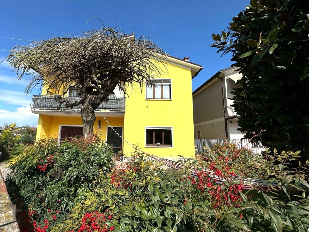 Villa a Bovolone in Via Caltrane - Foto 2