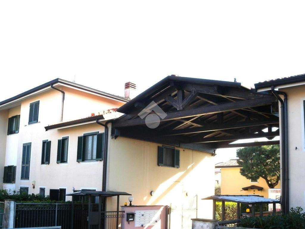 Appartamento a Origgio in Via Giosue' Ceriani, 10 - Foto 4