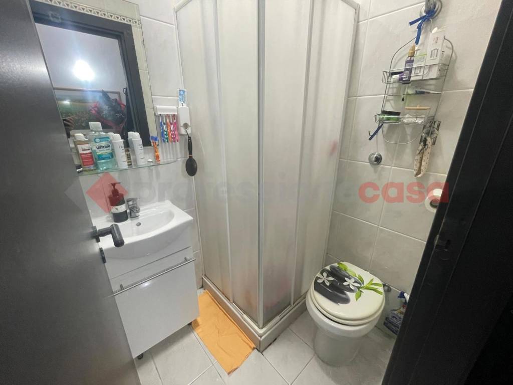 Appartamento a Bari in Via Skanderbeg Castriota, 9 - Foto 3