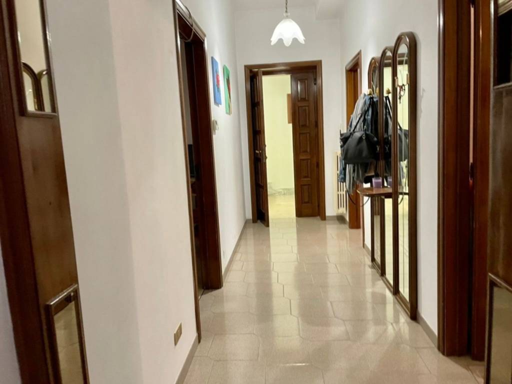 Appartamento a Ceglie messapica in Archimede, 5 - Foto 2