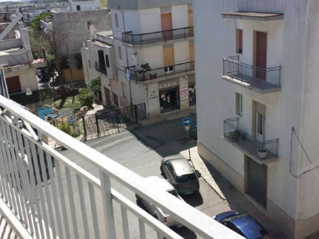 Appartamento a Ceglie messapica in Complesso residenziale CENTRO - Foto 4