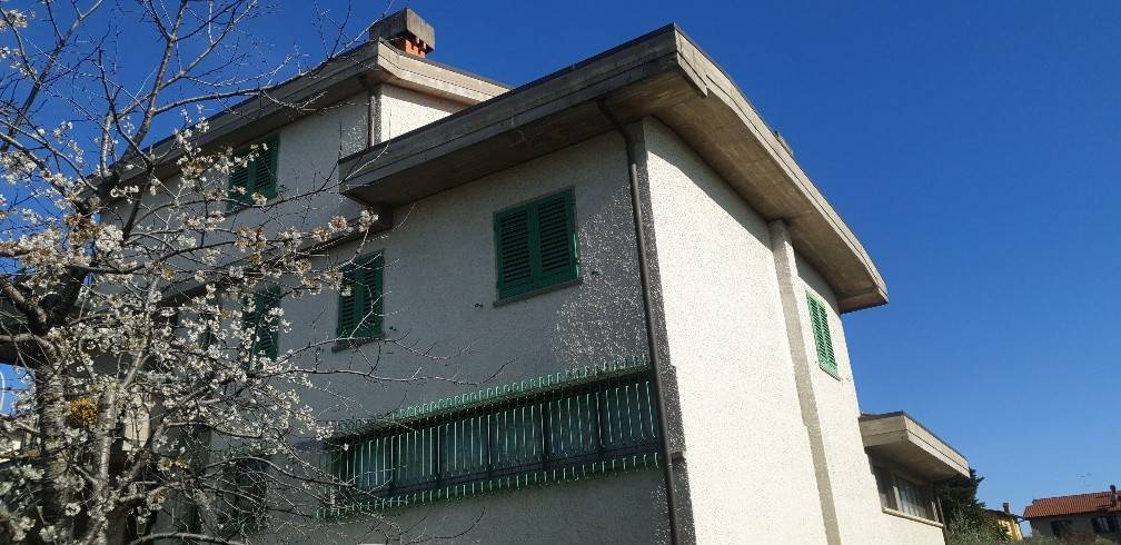 Appartamento a Reggello in Via Dante Alighieri - Foto 2