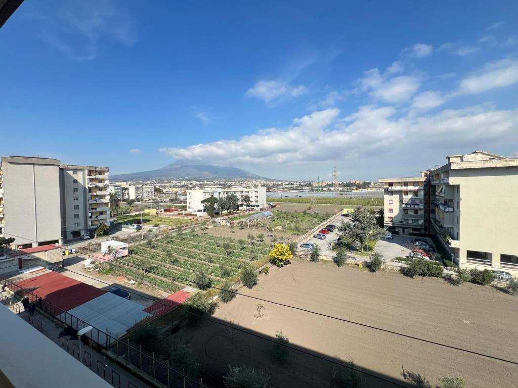 Appartamento a Torre annunziata in Via Melito, 72 - Foto 2