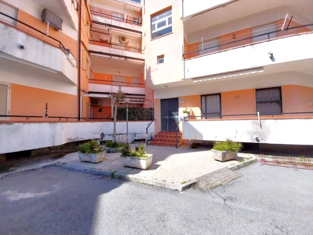 Appartamento a Scalea in Viale Michelangelo - Foto 2