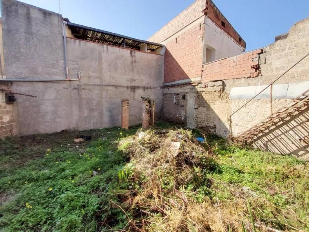 Casa indipendente a Assemini in Via Cagliari, 200 - Foto 4