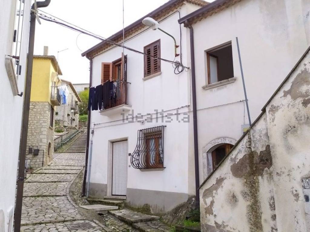 Villa a Gesualdo in Via Discesa Neviera S.N.C. - Foto 5