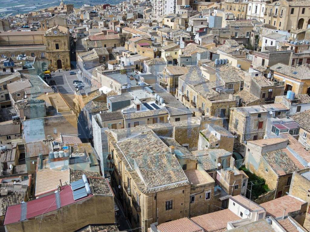 Palazzo / stabile a Naro in Via Roma, 1 - Foto 2