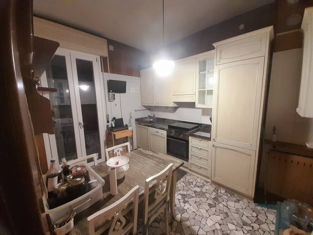 Appartamento a Piacenza in Via Giuseppe Manfredi, 7 - Foto 2