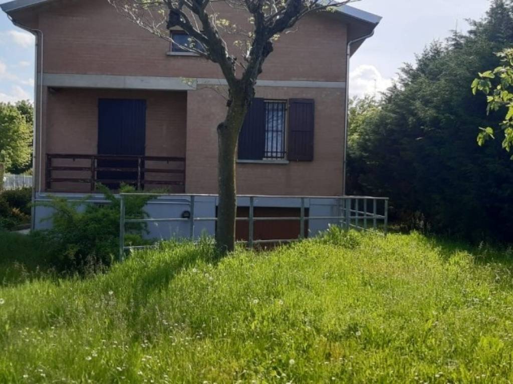 Villa a Albinea in Via L. Nobili - Foto 2