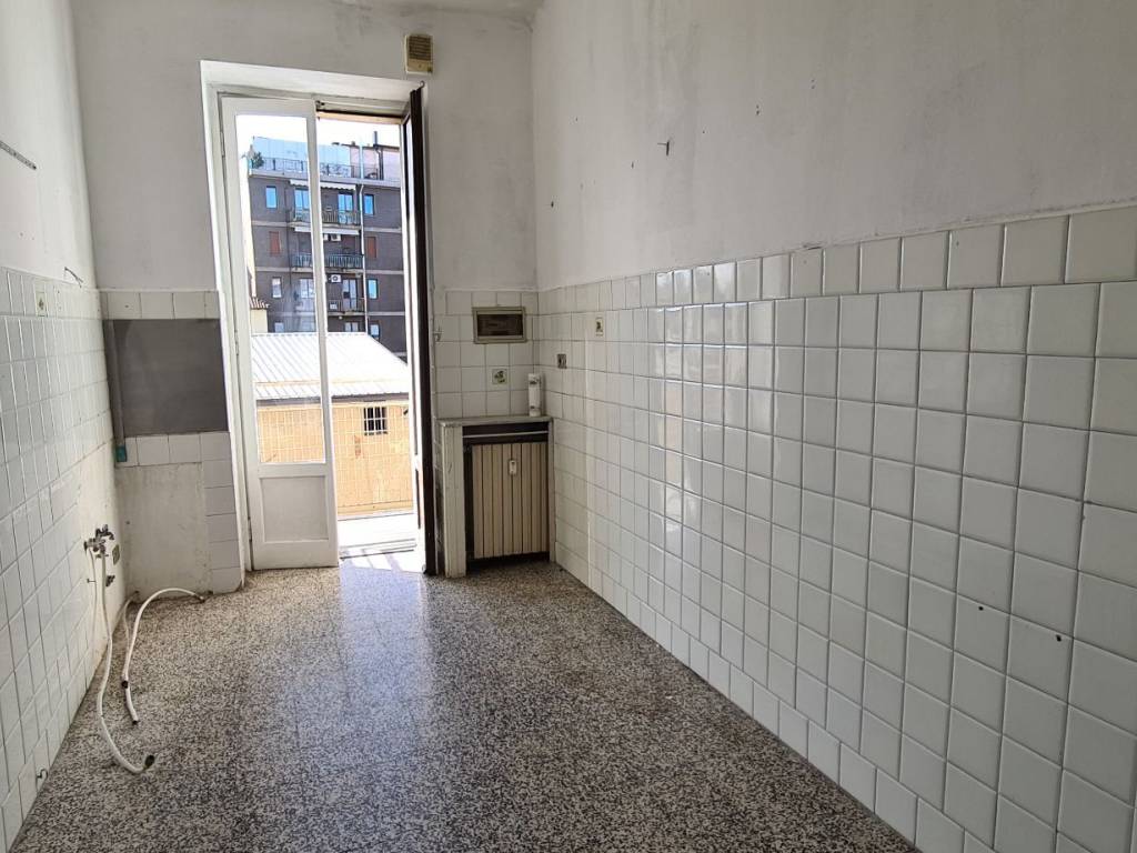 Appartamento a Gallarate in Via Luigi Borghi, 11 - Foto 4