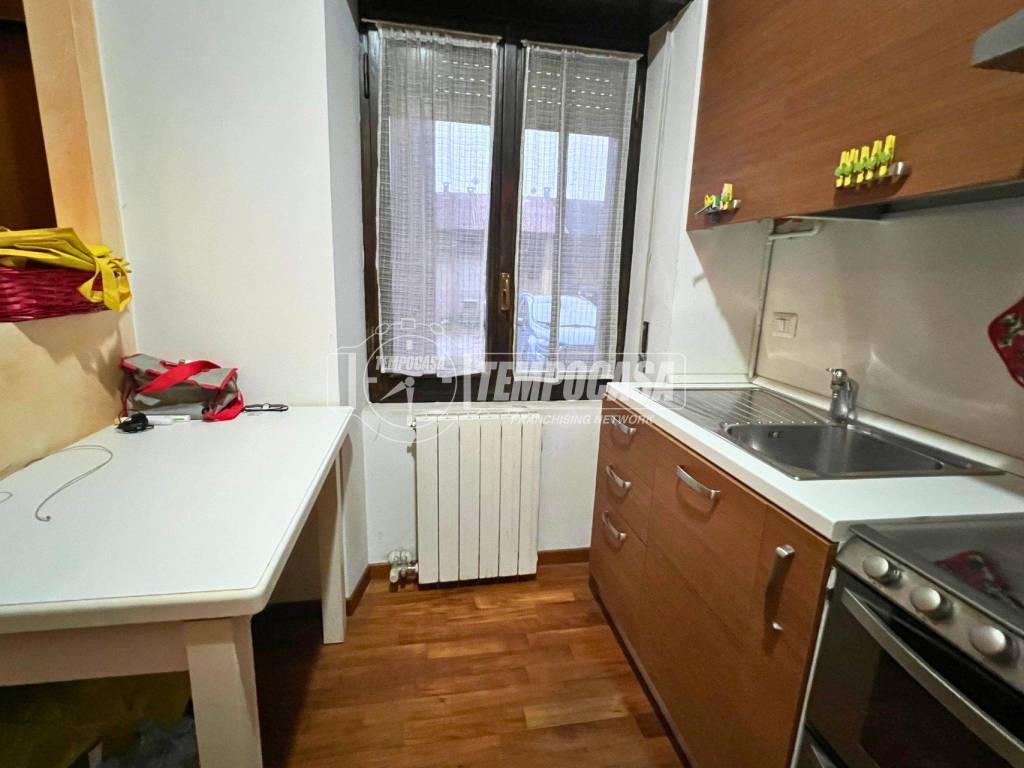Appartamento a Agrate brianza in Via Orti Omate 3 - Foto 2