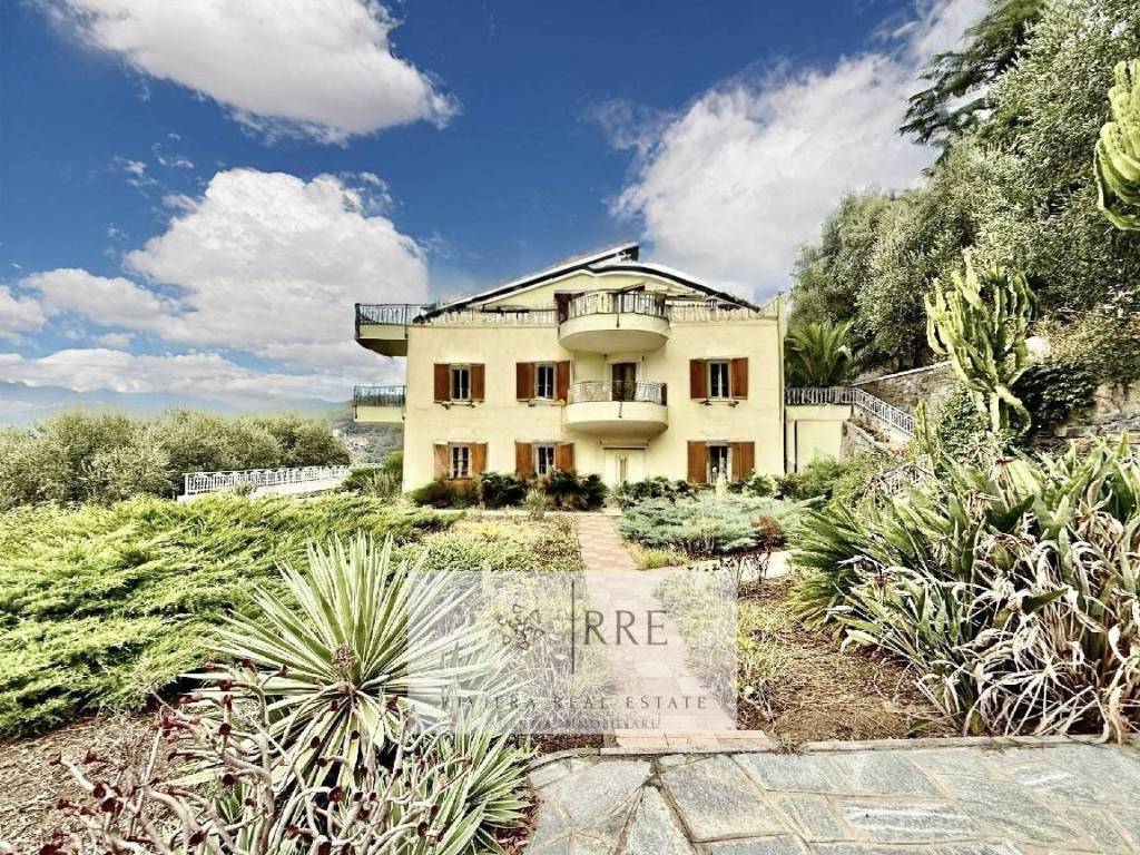 Villa a Diano castello in via degli Ulivi - Foto 3