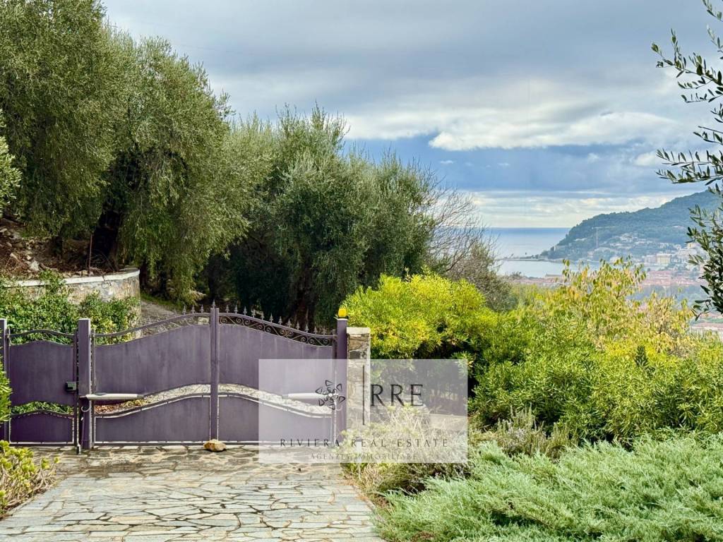 Villa a Diano castello in via degli Ulivi - Foto 4