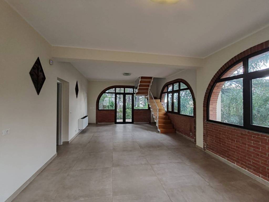 Villa a Nicolosi in Via Aldo Moro, 6 - Foto 3