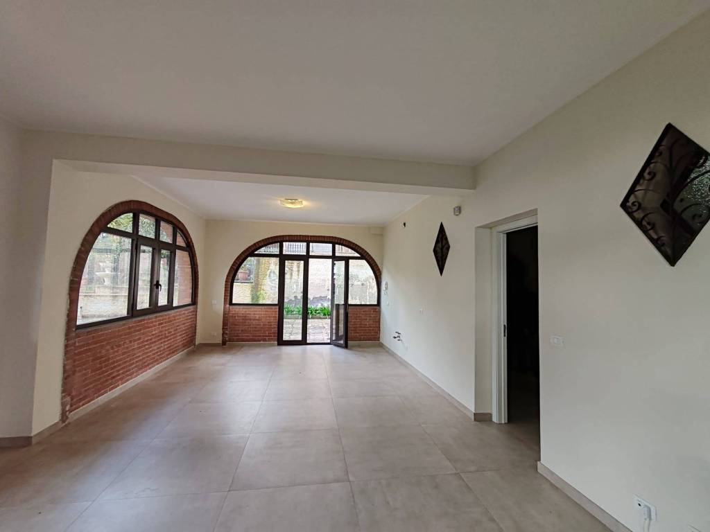 Villa a Nicolosi in Via Aldo Moro, 6 - Foto 4