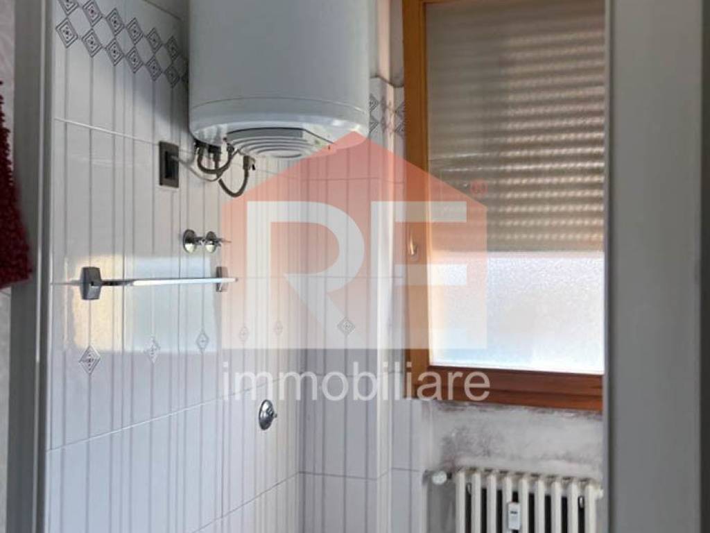 Appartamento a Bologna in Via Giuseppe Albini - Foto 2