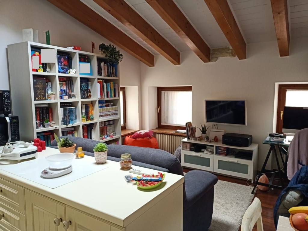 Appartamento a Verona in Via Sottocastello, 29 - Foto 3