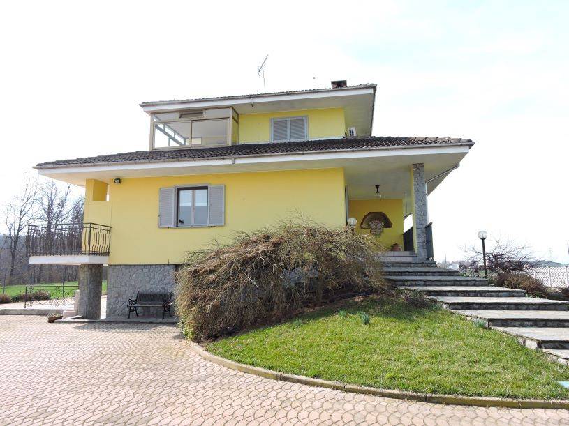 Villa a Bene vagienna in Via Carrù, 81 - Foto 5