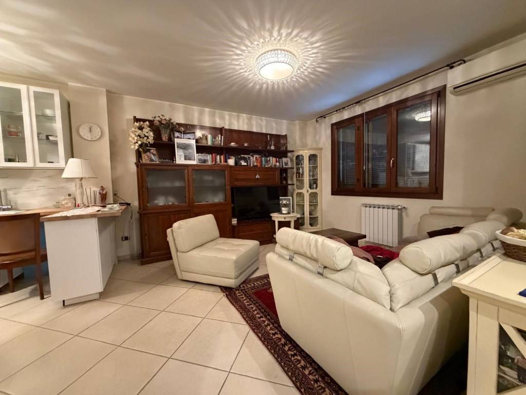 Villa a Prato in Via Argonne - Foto 3