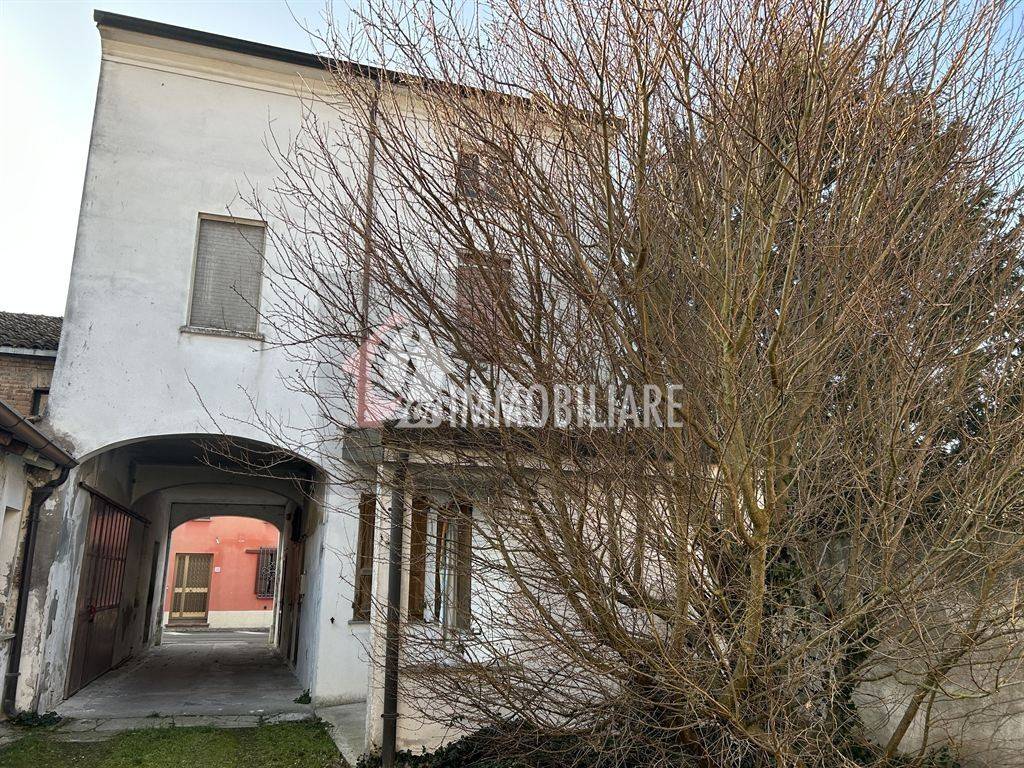 Casa indipendente a Rivarolo del re ed uniti in VIA fratelli bandiera, 22 - Foto 2