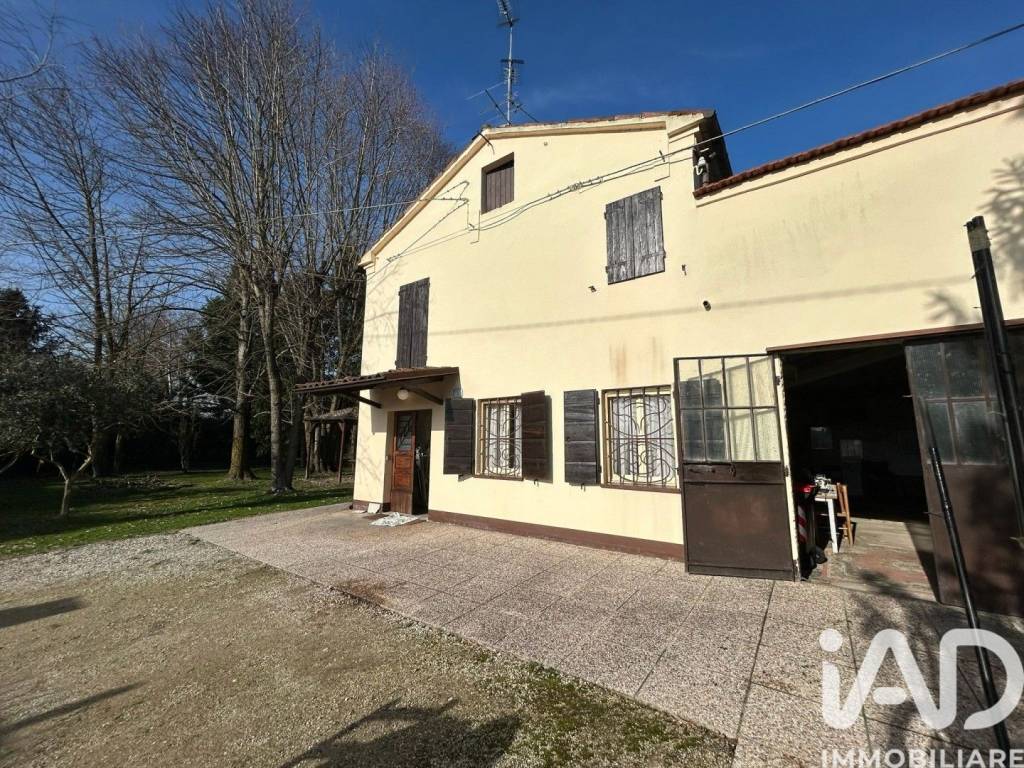 Villa a Mirandola in Via sant'antonio - Foto 2