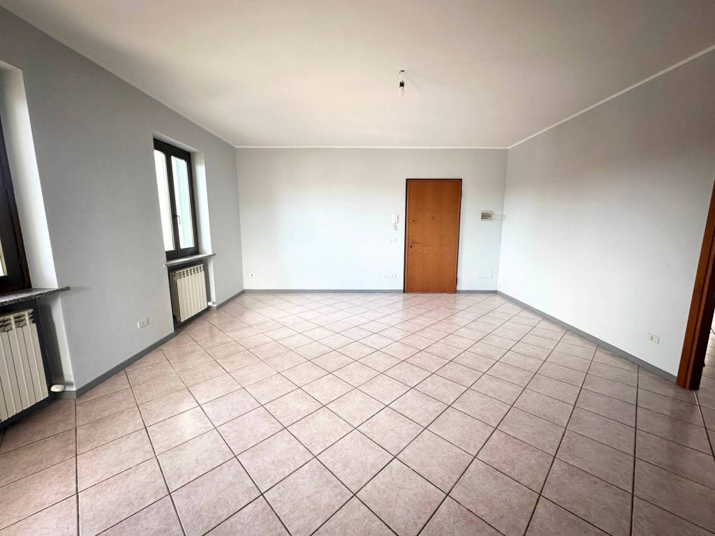 Appartamento a Pombia in Via Leonardo da Vinci - Foto 5
