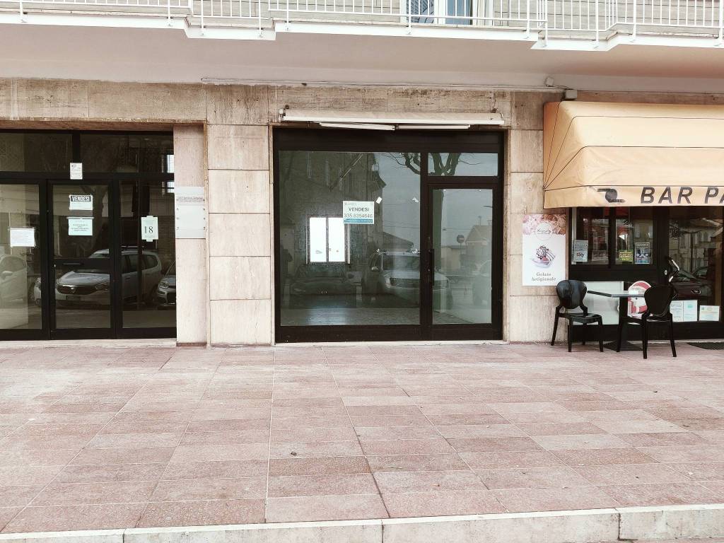 Immobile a Montegranaro in Viale Antonio Gramsci, 17 - Foto 5