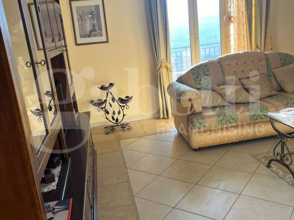 Appartamento a Marianopoli in viale Della Regione Siciliana, 29 - Foto 3