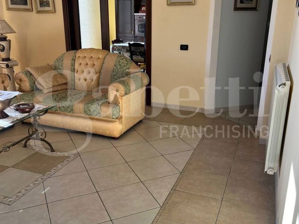 Appartamento a Marianopoli in viale Della Regione Siciliana, 29 - Foto 4