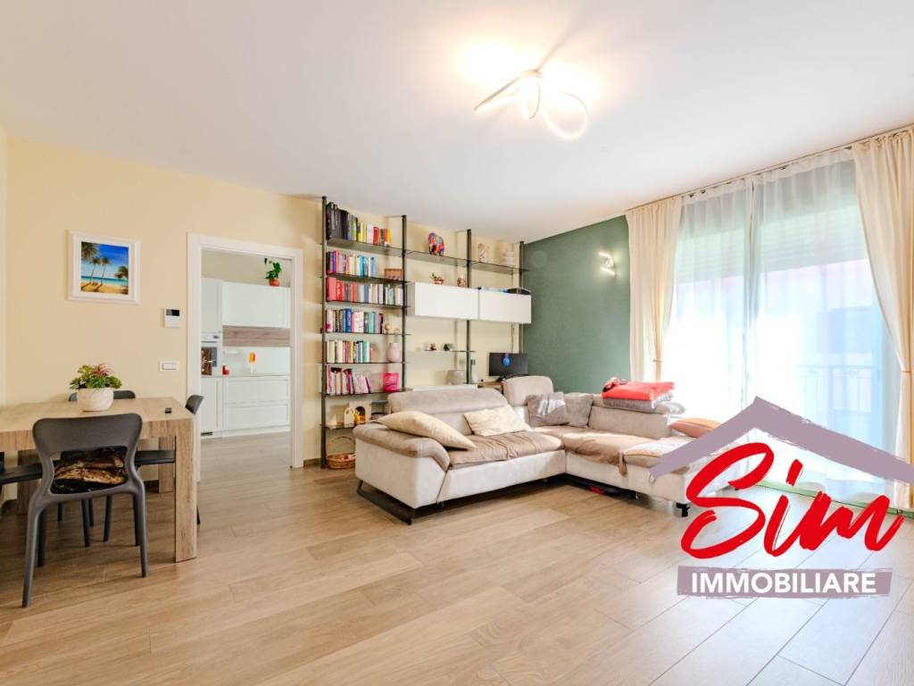 Appartamento a Cameri in Via Giuseppe Mazzini, 40 - Foto 2