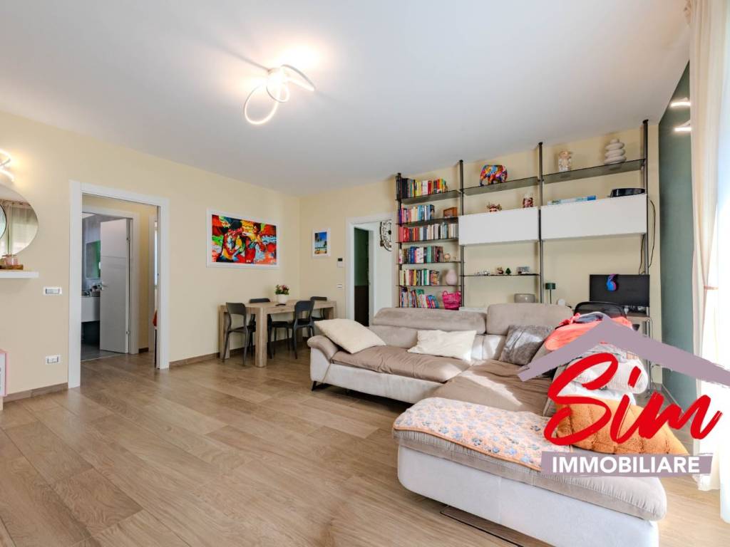 Appartamento a Cameri in Via Giuseppe Mazzini, 40 - Foto 3