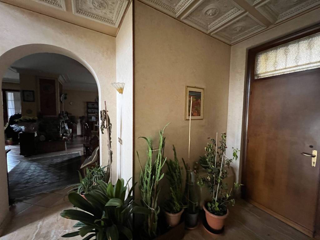 Villa a Roncoferraro in Via Andrea Costa, 7 - Foto 5