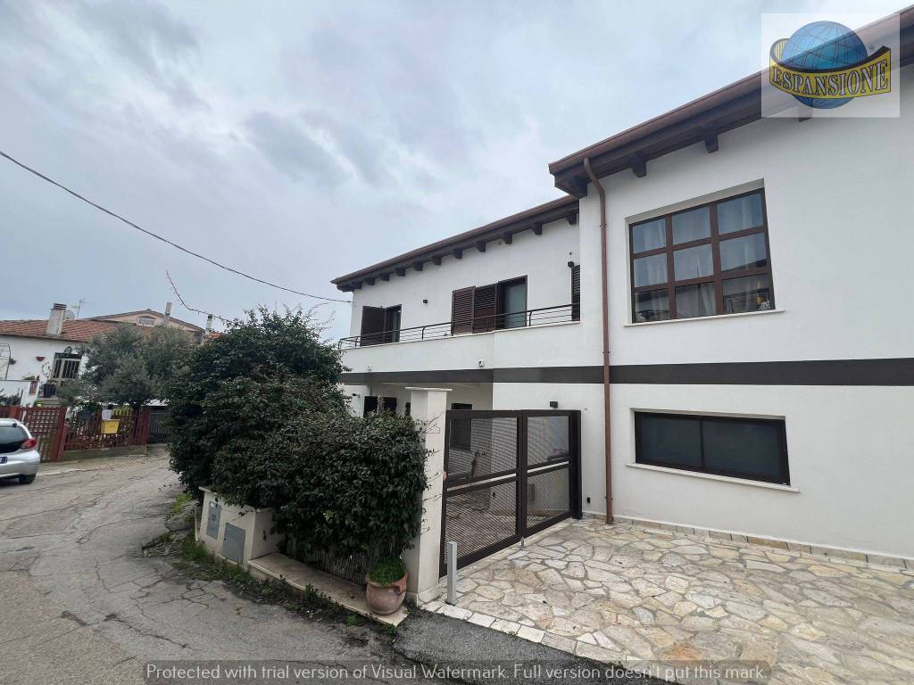 Villa a Pescara in Strada Vicinale Mittiguerra, 14 - Foto 4