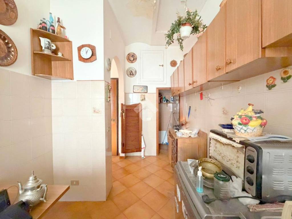 Appartamento a Velletri in Via Ettore Novelli - Foto 4