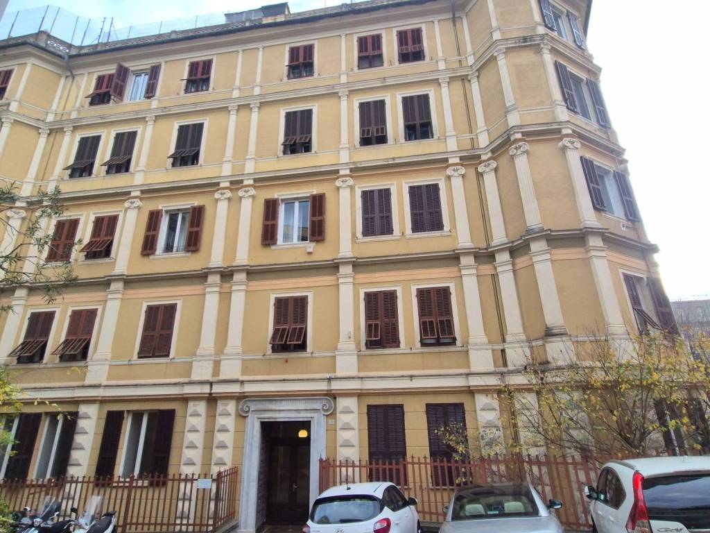 Appartamento a Genova in Viale Giancarlo Odino, 6 - Foto 2