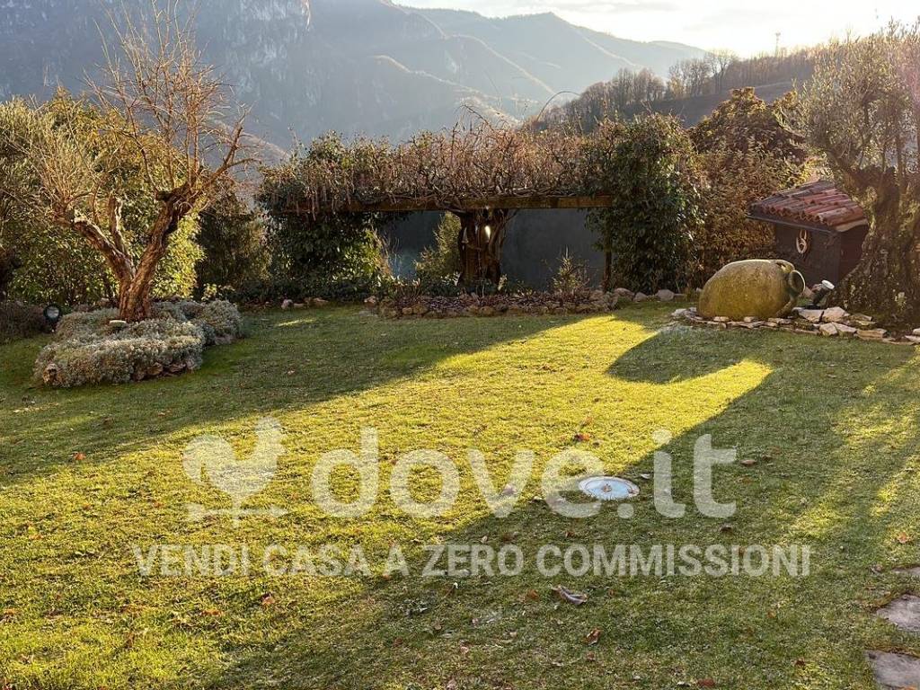 Villa a Val brembilla in Via Prato Aroldi, 2 - Foto 5