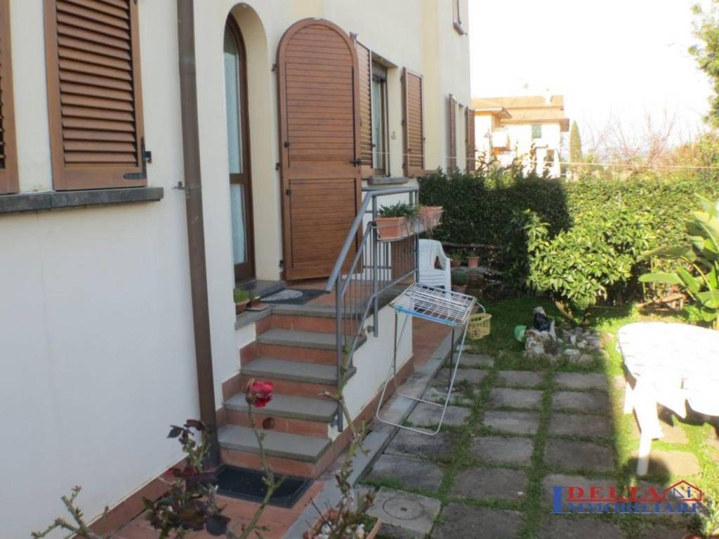 Villa a Rosignano marittimo in Area Residenziale Vada - Foto 2