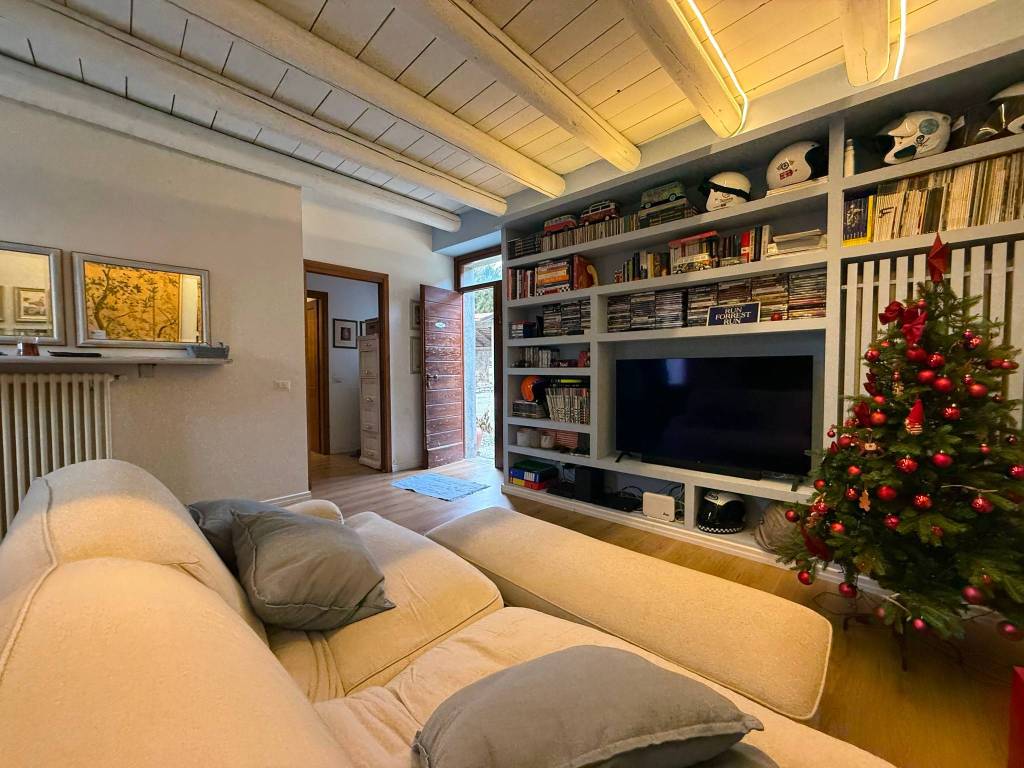 Casa indipendente a Como in Via Lazzago - Foto 5