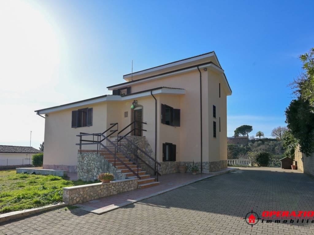 Villa a Castelnuovo di porto - Foto 4