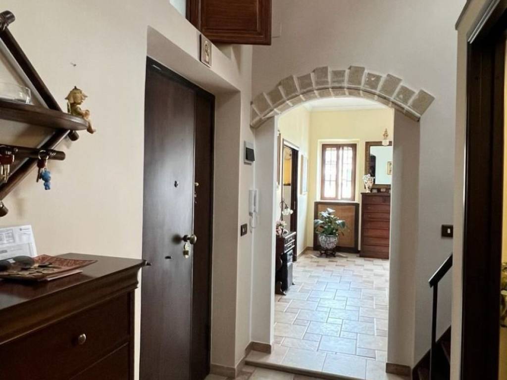 Appartamento a Trani in Via Simone De Brado - Foto 2