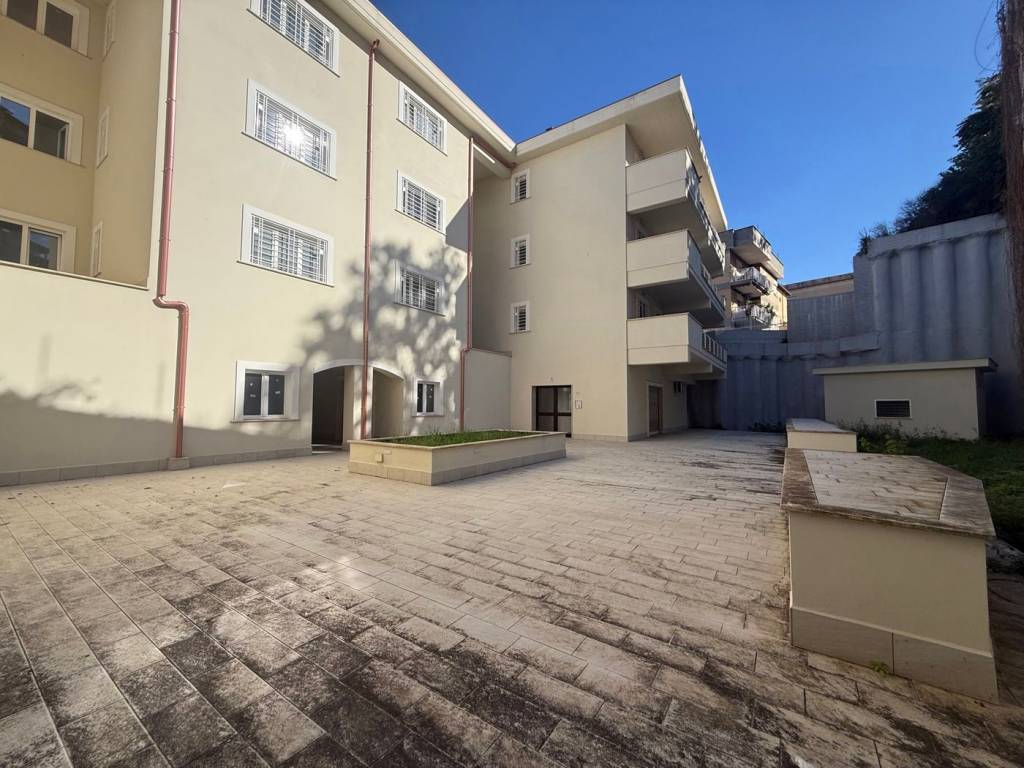 Appartamento a Velletri in Via Ponente, 13 - Foto 2
