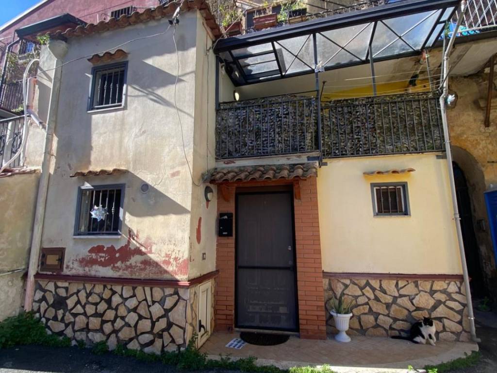 Appartamento a Nocera inferiore in Via Francesco Solimena, 43 - Foto 3