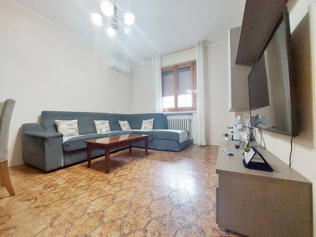 Appartamento a Luzzara in Via Alcide De Gasperi - Foto 4