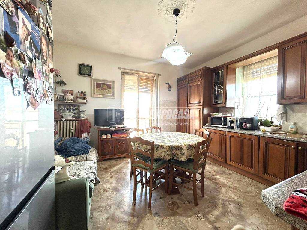 Appartamento a Piossasco in Via Saluzzo 12 - Foto 2