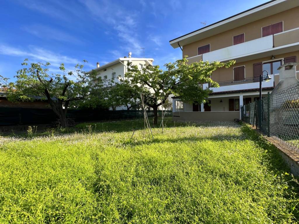 Villa a Vallefoglia in Via Cupa - Foto 2