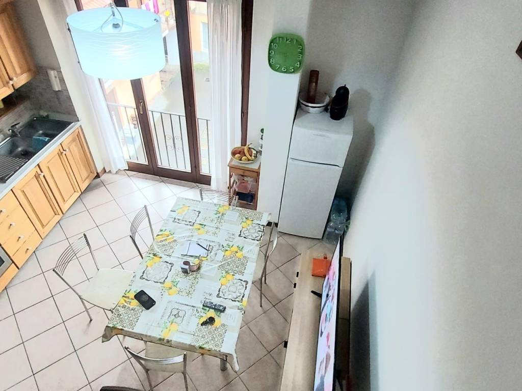 Appartamento a Rovellasca in Via Giuseppe Garibaldi, 14 - Foto 4