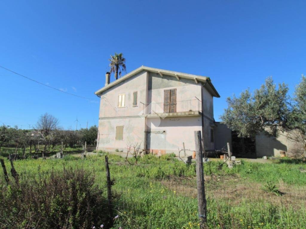 Casa indipendente a Isola di capo rizzuto in Via Efesto, 13 - Foto 4