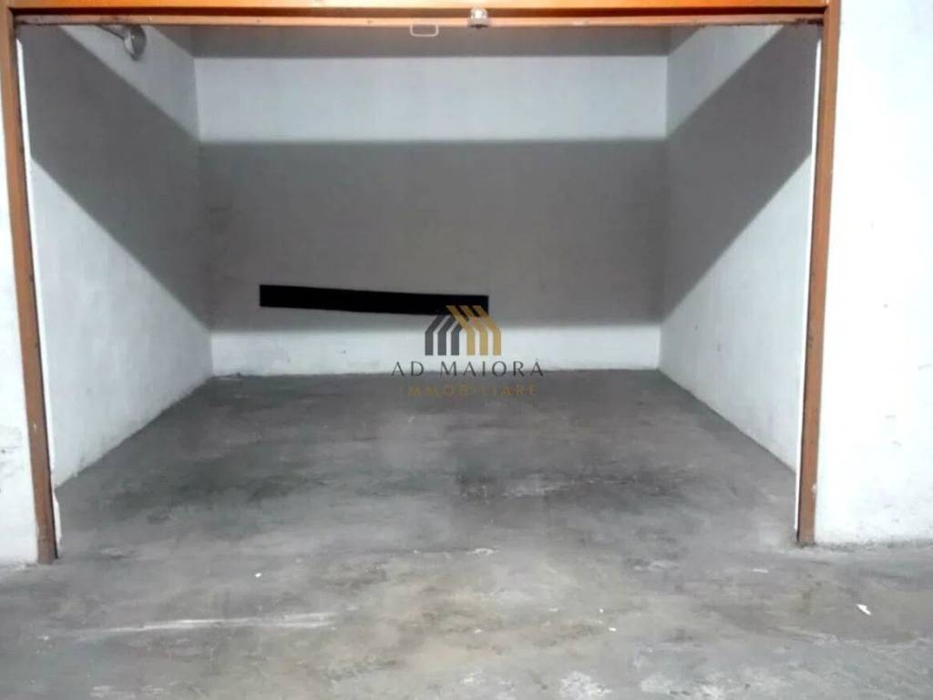 Box / garage a Bitonto in Via Francesco Perrese, 91 - Foto 2