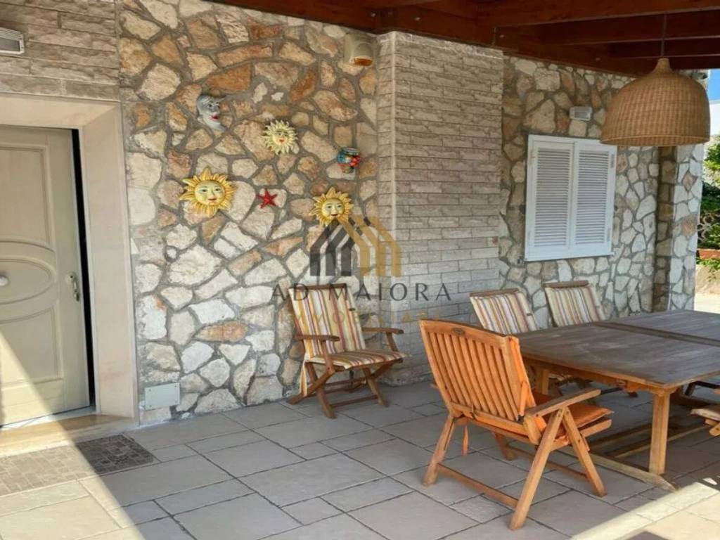 Villa a Giovinazzo in Via Bari - Foto 3
